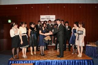 thumb_sotsugyou_party (30).jpg